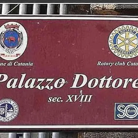 Dimore Donna Serafina Katania